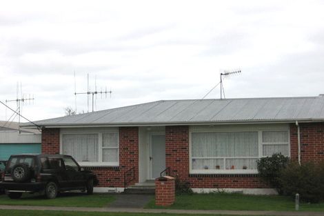 Photo of property in 55 Weraroa Road, Levin, 5510