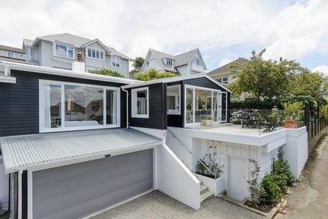 Photo of property in 33 Wade Street, Wadestown, Wellington, 6012