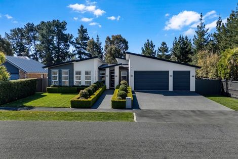 Photo of property in 29 Hemingway Place, Spencerville, Christchurch, 8083