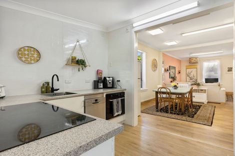 Photo of property in 905 Willowpark Road North, Mayfair, Hastings, 4122