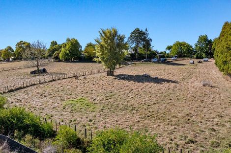 Photo of property in 233 Waihoehoe Road, Drury, 2577