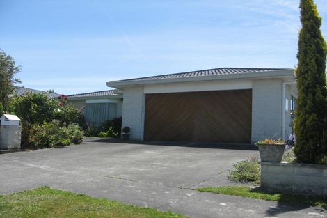 Photo of property in 15 Vista Drive, Feilding, 4702