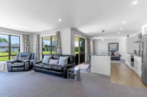 Photo of property in 18 Longwood Drive, Winton, 9720