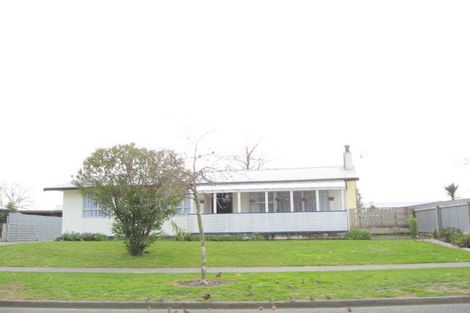 Photo of property in 6 Walton Way, Flaxmere, Hastings, 4120