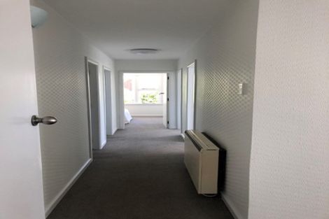 Photo of property in 53 Greendale Avenue, Avonhead, Christchurch, 8042