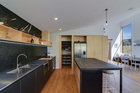 Photo of property in 96 Jacks Point Rise, Jacks Point, Queenstown, 9371
