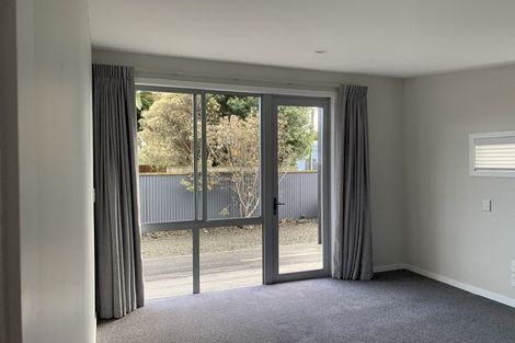 Photo of property in 6 Hohiria Street, Waikanae Beach, Waikanae, 5036
