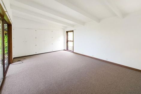 Photo of property in 5a Seapoint Road, Bluff Hill, Napier, 4110