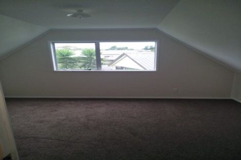 Photo of property in 1/24 Solveig Place, Randwick Park, Auckland, 2105