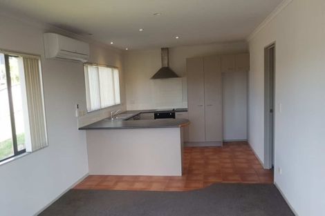 Photo of property in 6 Ruze Vida Drive, Massey, Auckland, 0614