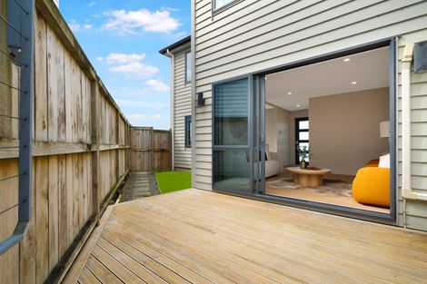 Photo of property in 150 Hobsonville Road, Hobsonville, Auckland, 0618