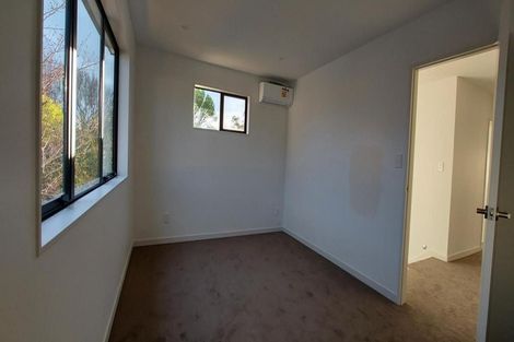 Photo of property in 29d Mackenzie Street, Te Atatu South, Auckland, 0610