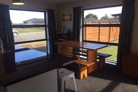 Photo of property in 10 Ruru Place, Oxford, 7430