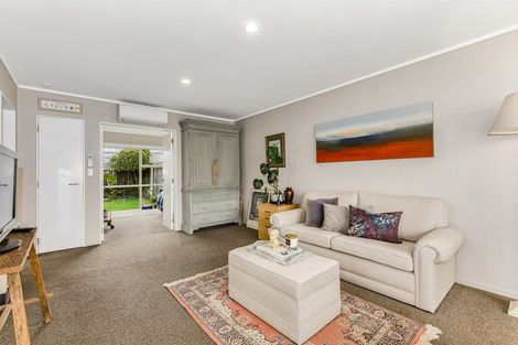 Photo of property in Kowhai Court, 17/17 John Street, Trentham, Upper Hutt, 5018