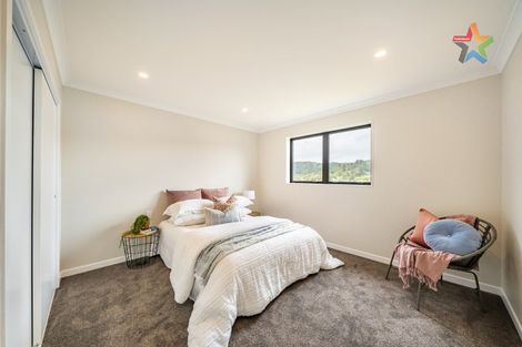 Photo of property in 2 Te Ara O Tahumate, Stokes Valley, 5019