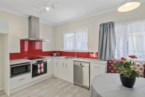 Photo of property in 26 Mabel Street, Levin, 5510