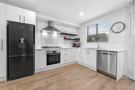 Photo of property in 12 Autumn Blaze Street, Hobsonville, Auckland, 0616