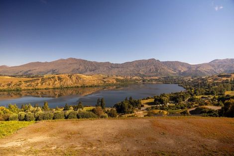 Photo of property in 101 Jean Robins Drive, Lake Hayes, Queenstown, 9371