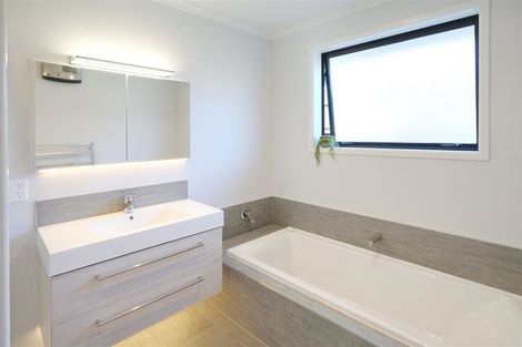 Photo of property in 4 Kohunga Crescent, Bottle Lake, Christchurch, 8083