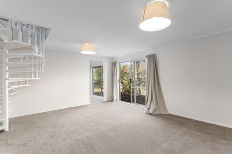 Photo of property in 214a Waddington Drive, Naenae, Lower Hutt, 5011