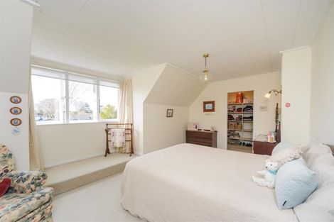 Photo of property in 35 Wanganui Road, Marton, 4710
