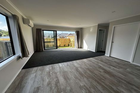 Photo of property in 8/64 Glen Road, Stokes Valley, Lower Hutt, 5019