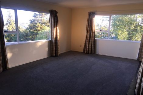 Photo of property in 20 Peterhouse Place, West Harbour, Auckland, 0618