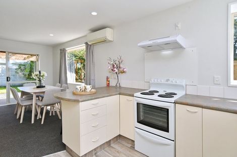 Photo of property in 641 Main North Road, Belfast, Christchurch, 8051