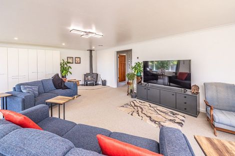 Photo of property in 23 Waitangi Road, Waverley, 4592