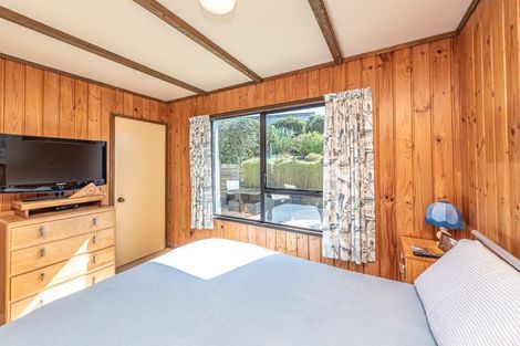 Photo of property in 22 Okiwa Terrace, Waiinu Beach, Wanganui, 4588