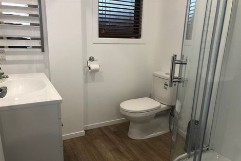 Photo of property in 21 Amelia Crescent, Waikawa, Picton, 7220