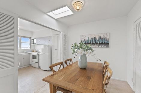 Photo of property in 35 Kitchener Road, Takapuna, Auckland, 0622