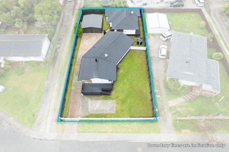 Photo of property in 11 Murillo Place, Henderson, Auckland, 0612