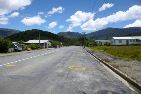 Photo of property in 21-23 Hilton Street, Blackball, 7804