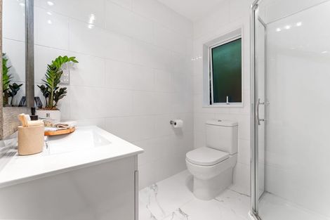 Photo of property in 24 Woodridge Drive, Stanmore Bay, Whangaparaoa, 0932