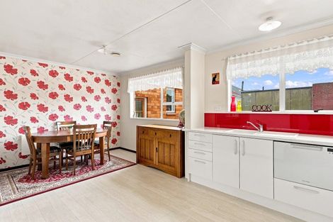 Photo of property in 17 Freyberg Street, Saint Kilda, Dunedin, 9012