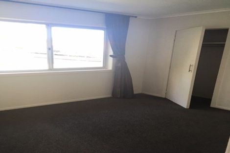 Photo of property in 1/9 Phillipa Place, Browns Bay, Auckland, 0630