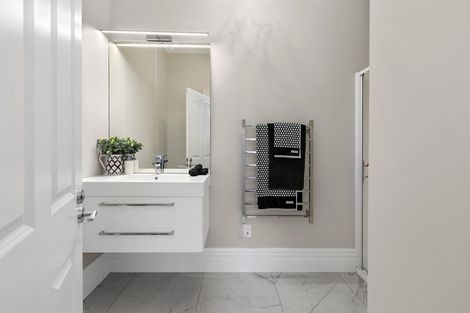 Photo of property in 2 Adelaide Street, Petone, Lower Hutt, 5012