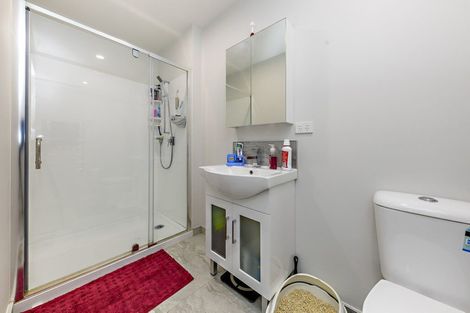 Photo of property in 9 Riroriro Close, Papakura, 2110