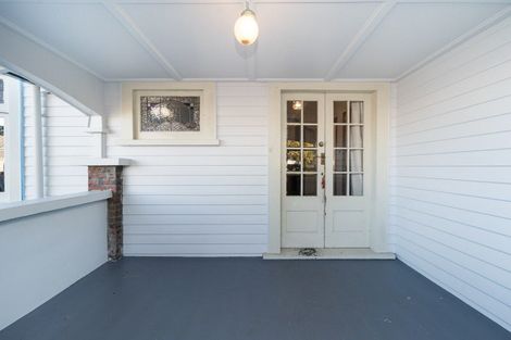 Photo of property in 161 Featherston Street, Takaro, Palmerston North, 4410