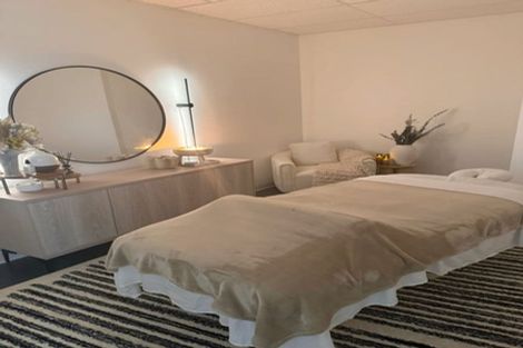 Photo of property in 35 Ponsonby Road, Karori, Wellington, 6012