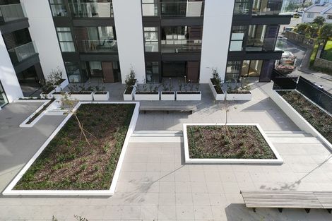 Photo of property in 109/9 Madeira Lane, Grafton, Auckland, 1023