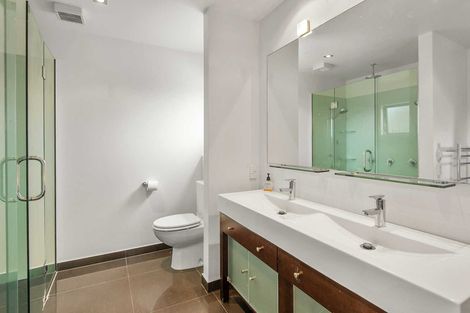 Photo of property in 243 Ilam Road, Ilam, Christchurch, 8041