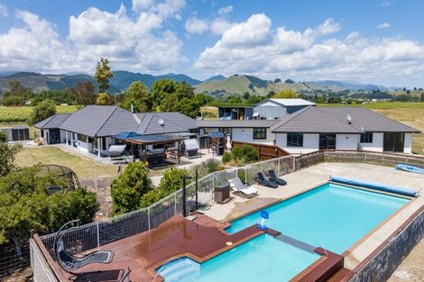 Photo of property in 38 Clover Road West, Hope, Brightwater, 7091