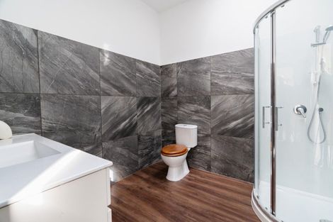 Photo of property in 142 Ravenswood Road, Saint Clair, Dunedin, 9012