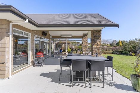 Photo of property in 35 Polo Lane, Whitford, Manurewa, 2576