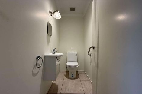 Photo of property in 18 Sinclair Street, Ebdentown, Upper Hutt, 5018