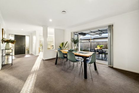 Photo of property in 31 Rochfort Crescent, Pyes Pa, Tauranga, 3112