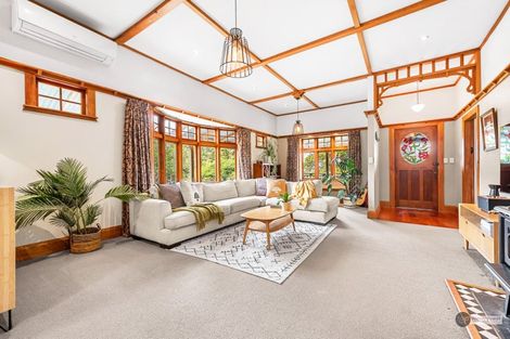 Photo of property in 6 Prouse Grove, Silverstream, Upper Hutt, 5019