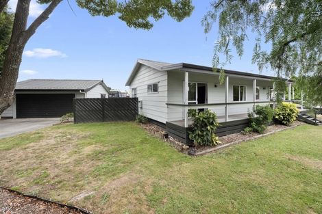 Photo of property in 7 Garland Drive, St Andrews, Hamilton, 3200